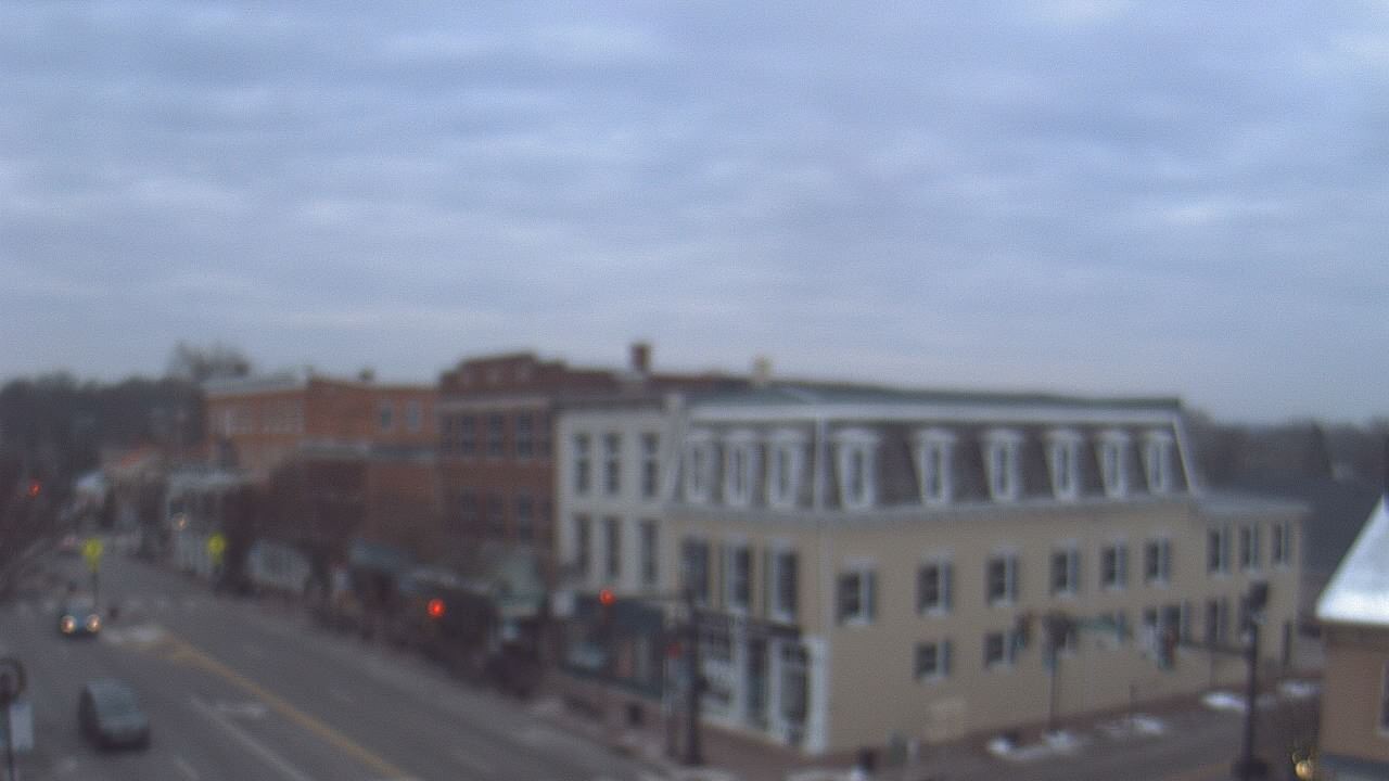 Thumbnail for current weather camera view from LCNB in Lebanon, Ohio