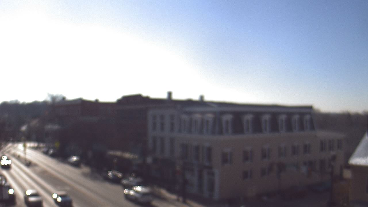 Thumbnail for current weather camera view from LCNB in Lebanon, Ohio