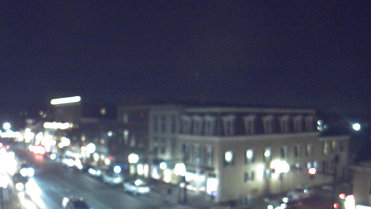 Thumbnail for current weather camera view from LCNB in Lebanon, Ohio