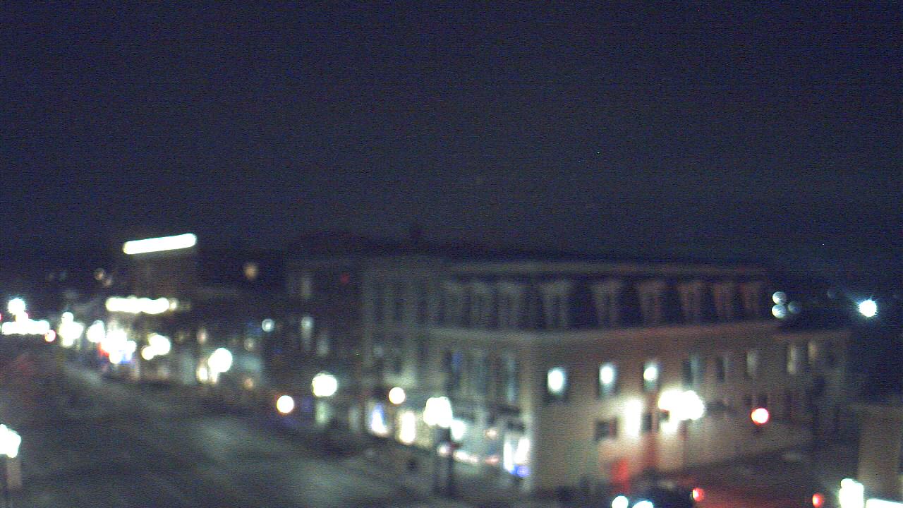 Thumbnail for current weather camera view from LCNB in Lebanon, Ohio