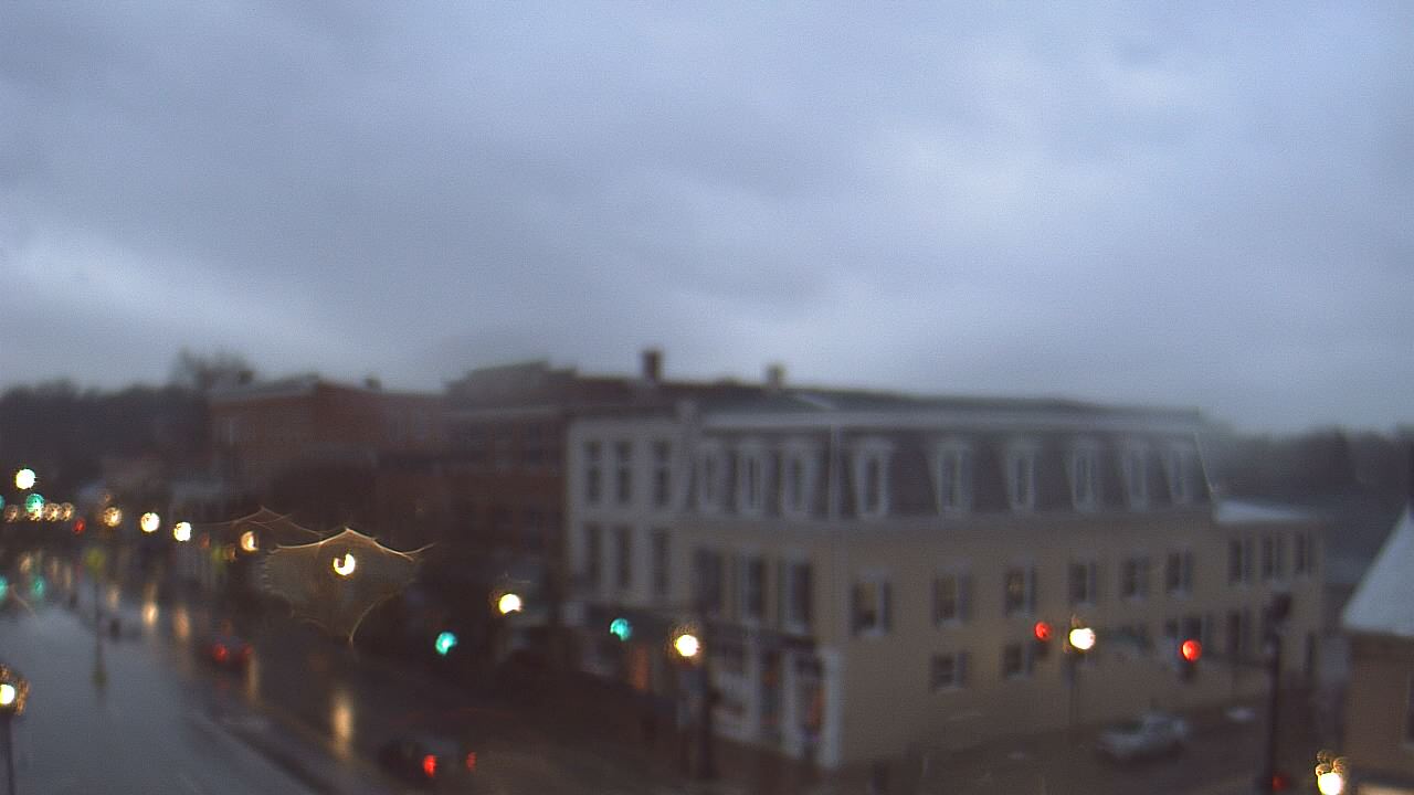 Thumbnail for current weather camera view from LCNB in Lebanon, Ohio