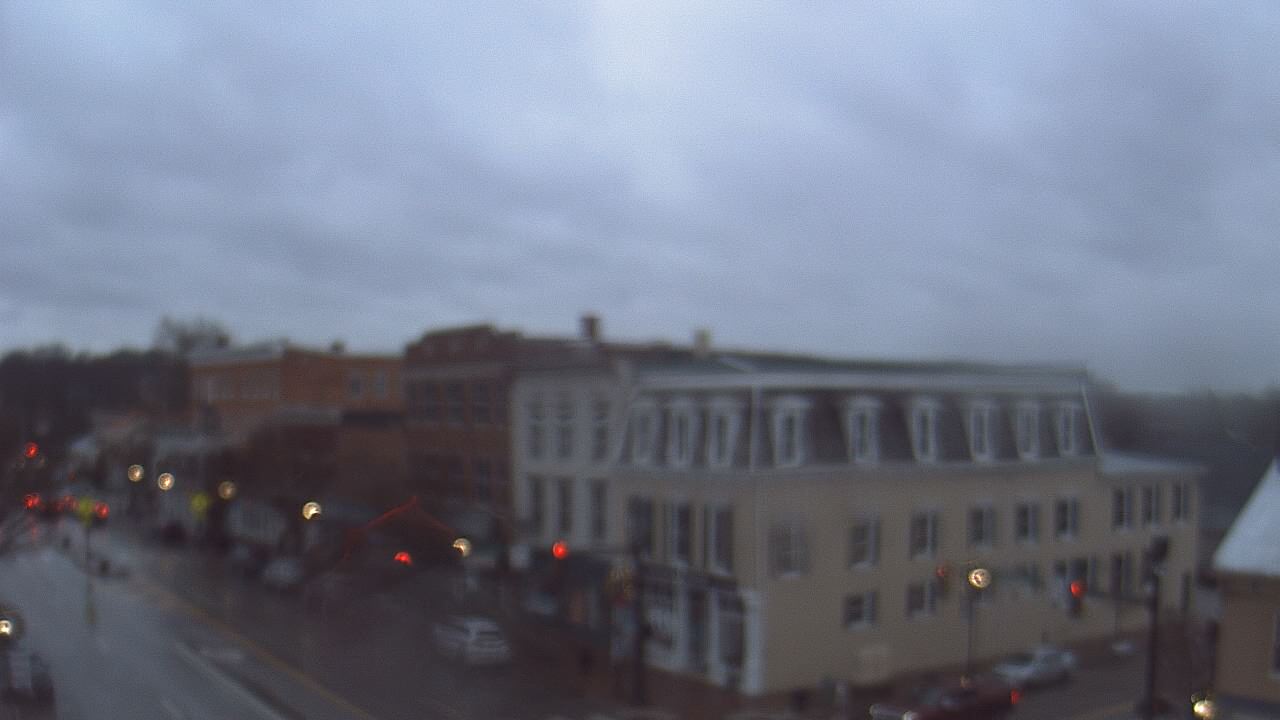 Thumbnail for current weather camera view from LCNB in Lebanon, Ohio