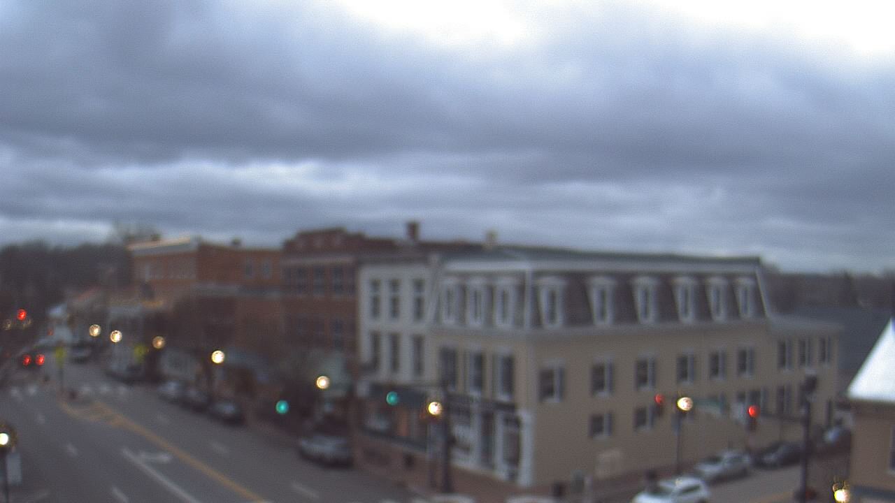 Thumbnail for current weather camera view from LCNB in Lebanon, Ohio