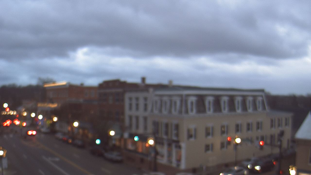 Thumbnail for current weather camera view from LCNB in Lebanon, Ohio