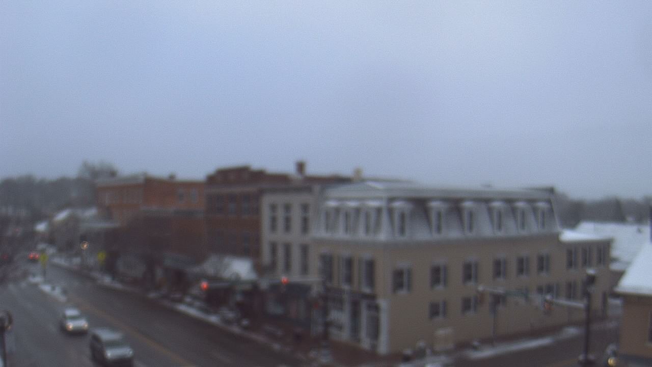 Thumbnail for current weather camera view from LCNB in Lebanon, Ohio