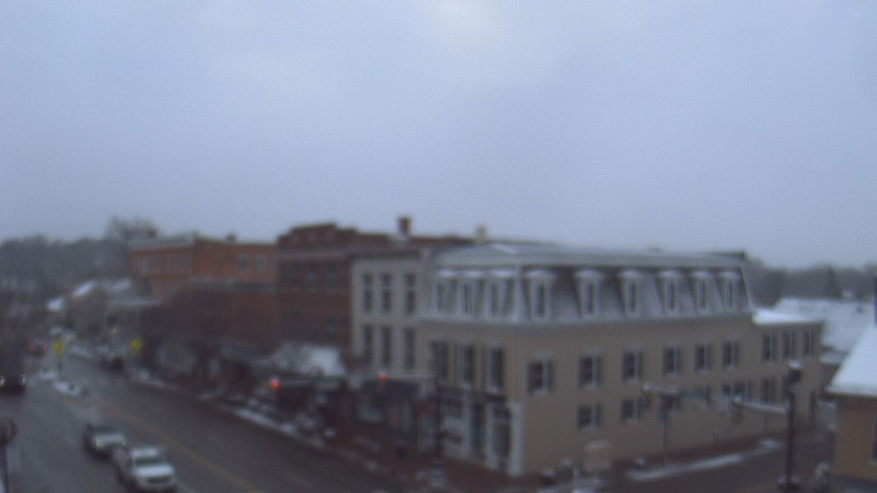 Thumbnail for current weather camera view from LCNB in Lebanon, Ohio