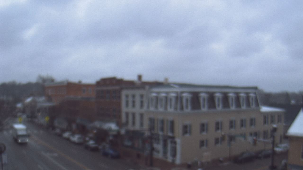 Thumbnail for current weather camera view from LCNB in Lebanon, Ohio