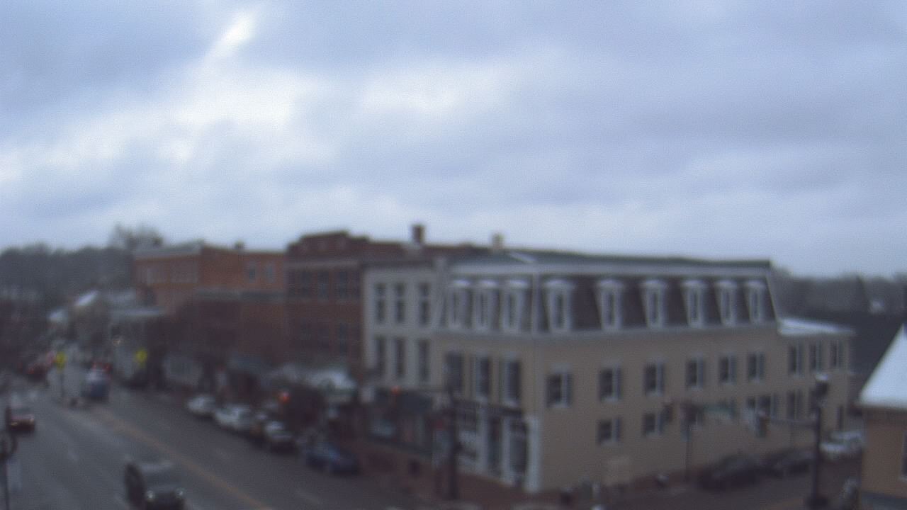 Thumbnail for current weather camera view from LCNB in Lebanon, Ohio