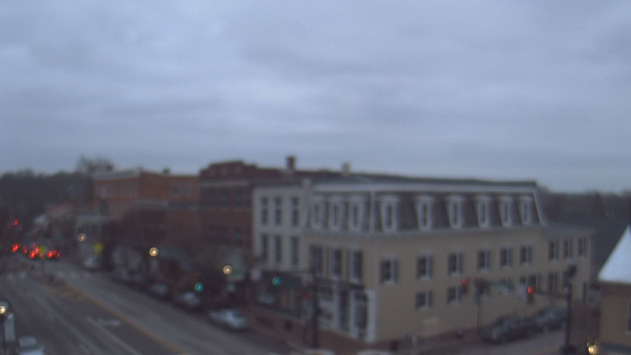 Thumbnail for current weather camera view from LCNB in Lebanon, Ohio