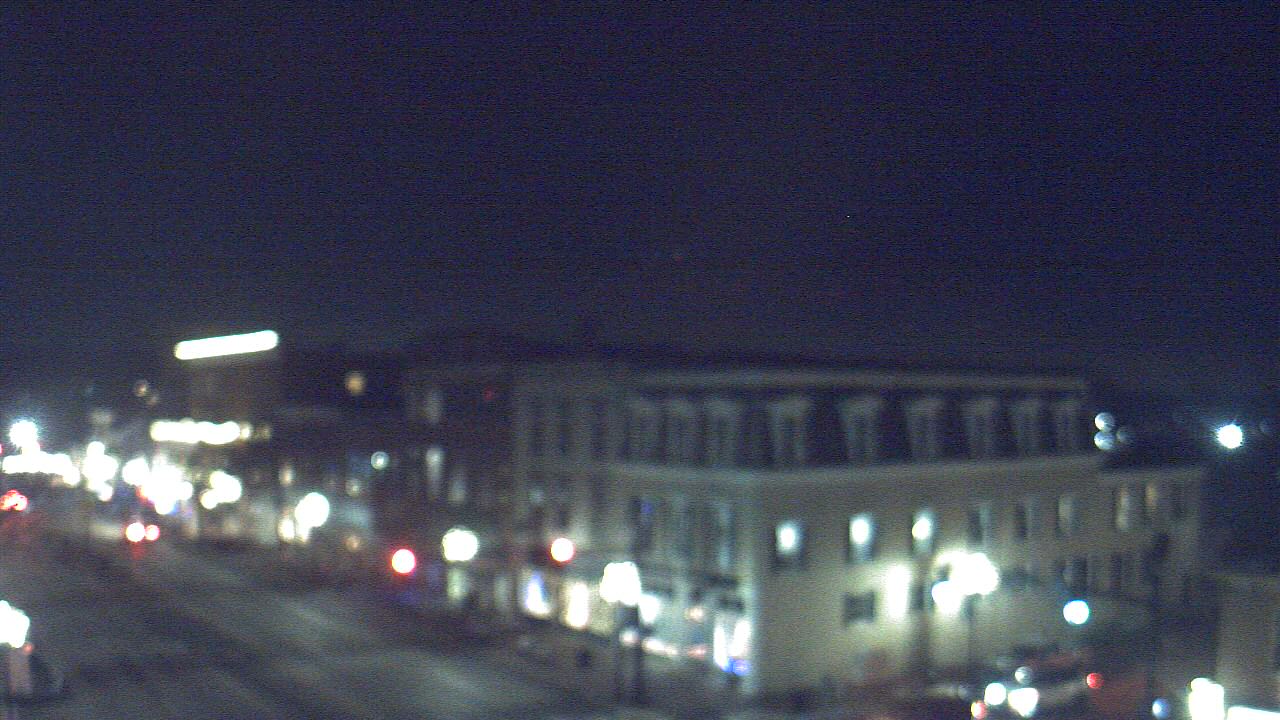 Thumbnail for current weather camera view from LCNB in Lebanon, Ohio