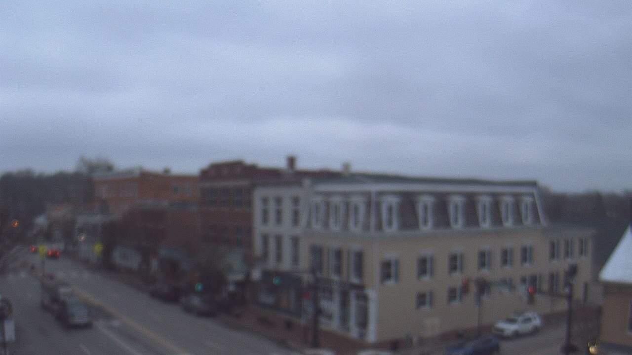 Thumbnail for current weather camera view from LCNB in Lebanon, Ohio