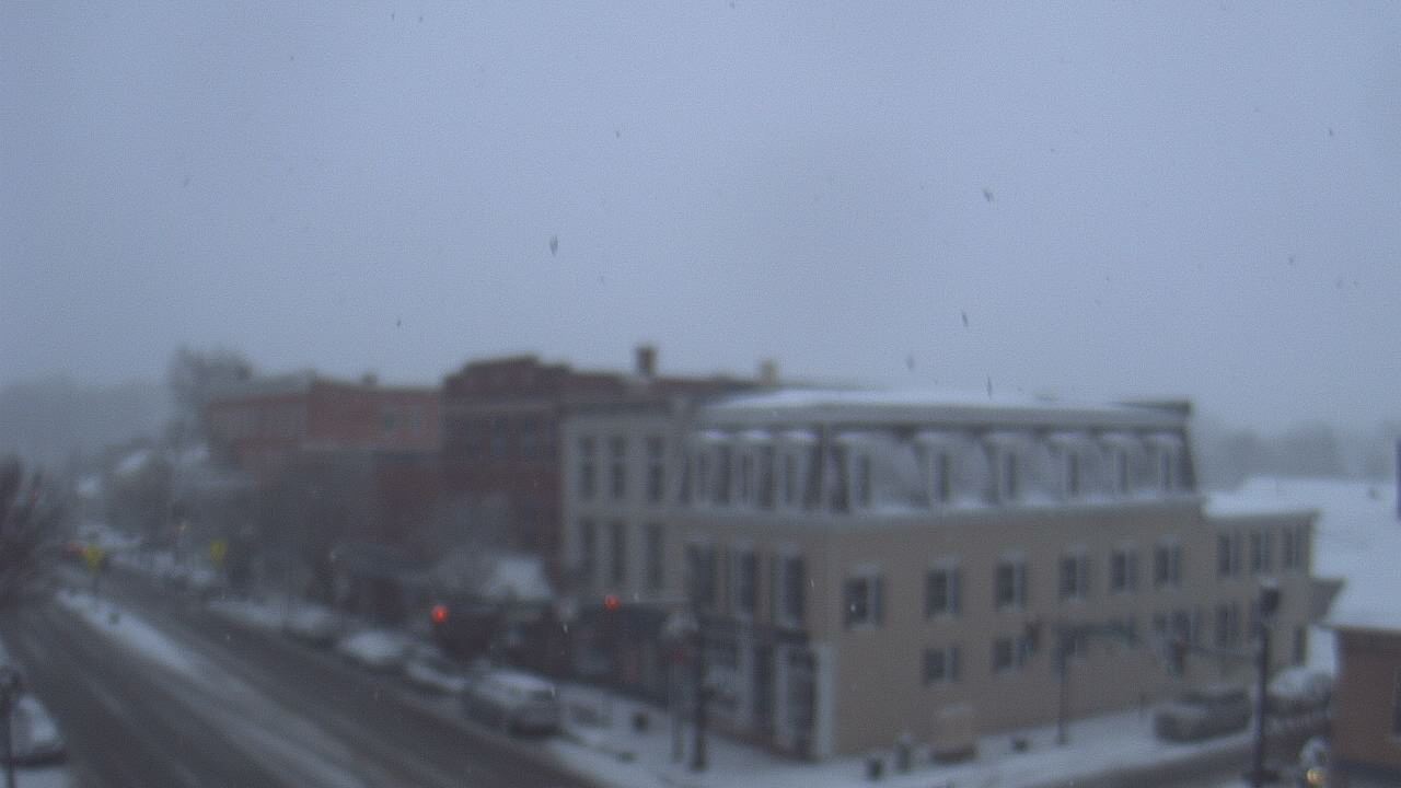 Thumbnail for current weather camera view from LCNB in Lebanon, Ohio