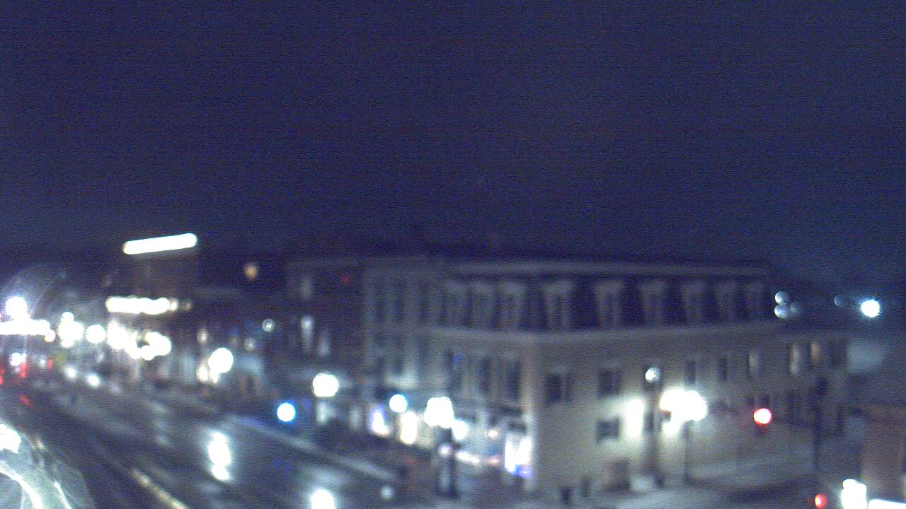 Thumbnail for current weather camera view from LCNB in Lebanon, Ohio