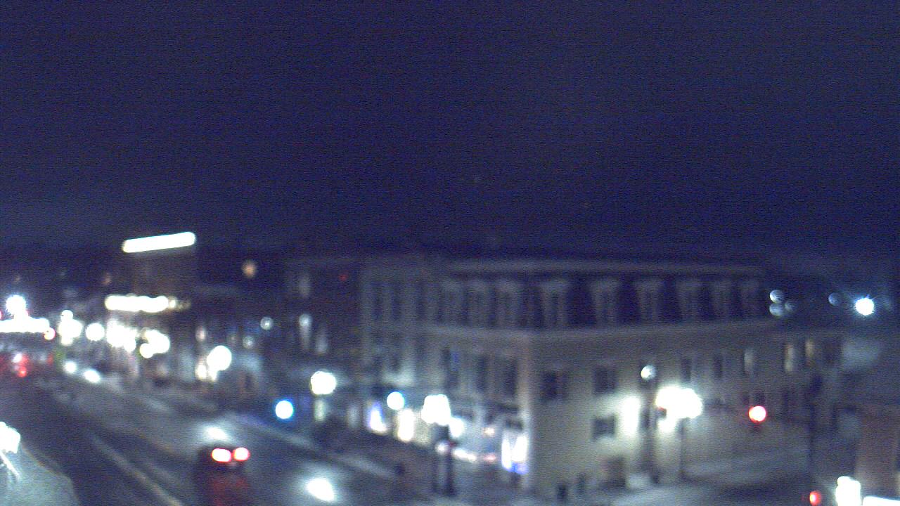 Thumbnail for current weather camera view from LCNB in Lebanon, Ohio