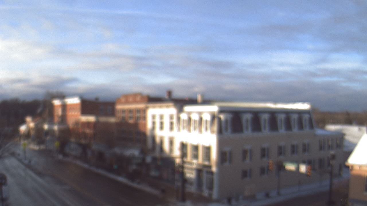 Thumbnail for current weather camera view from LCNB in Lebanon, Ohio