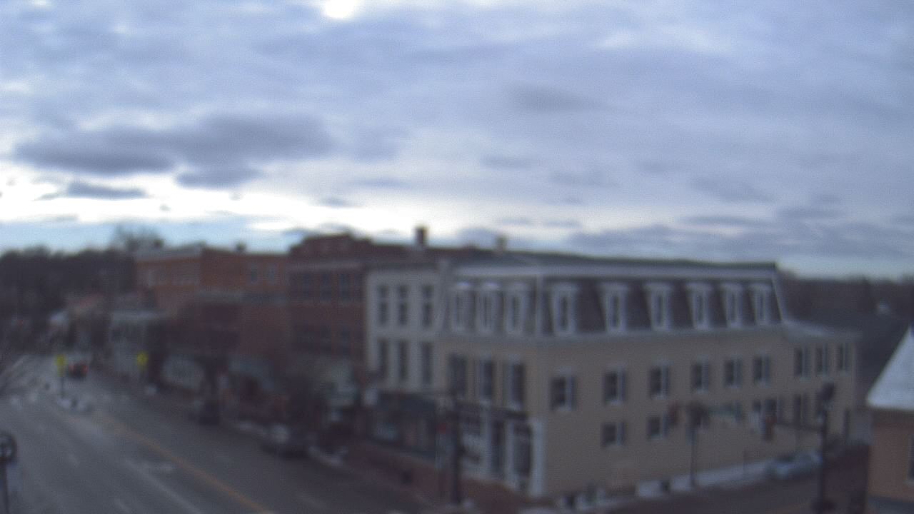 Thumbnail for current weather camera view from LCNB in Lebanon, Ohio