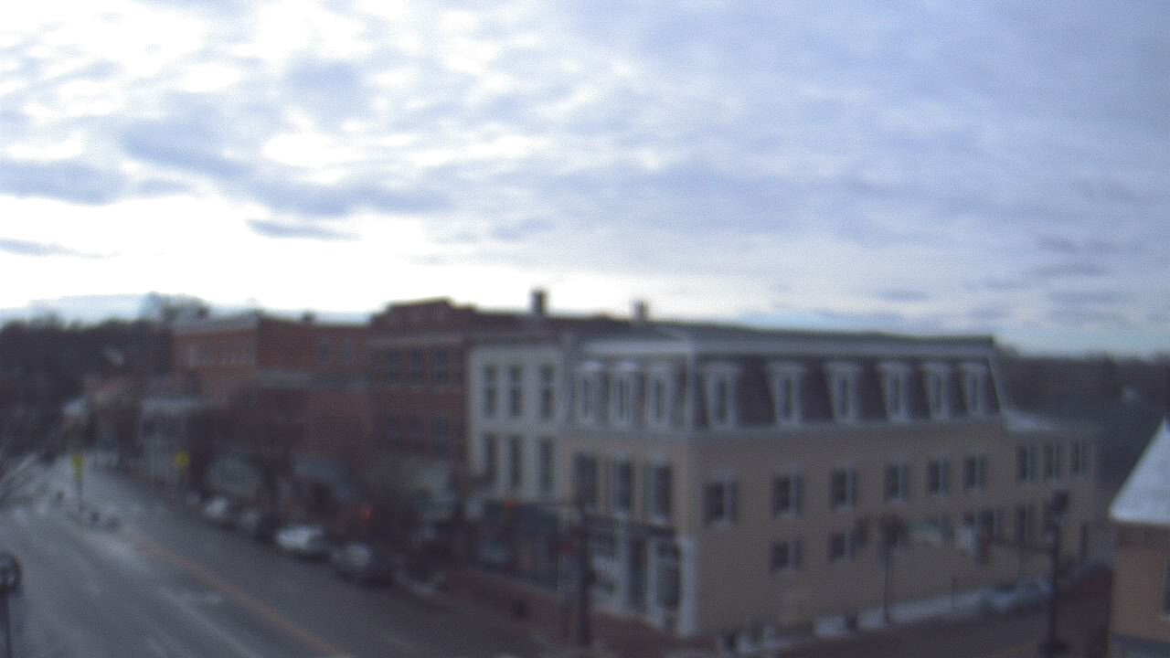 Thumbnail for current weather camera view from LCNB in Lebanon, Ohio