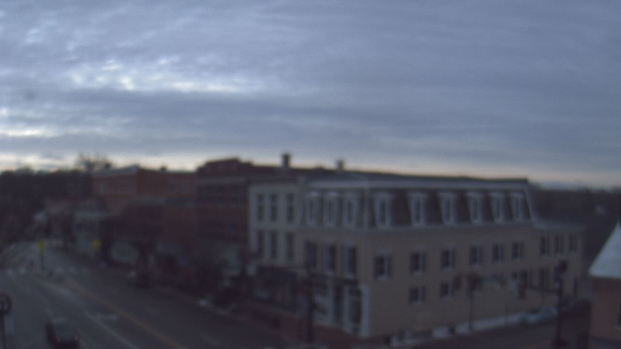 Thumbnail for current weather camera view from LCNB in Lebanon, Ohio