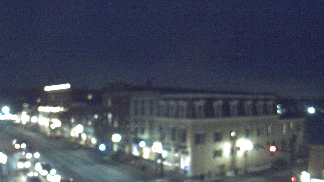 Thumbnail for current weather camera view from LCNB in Lebanon, Ohio