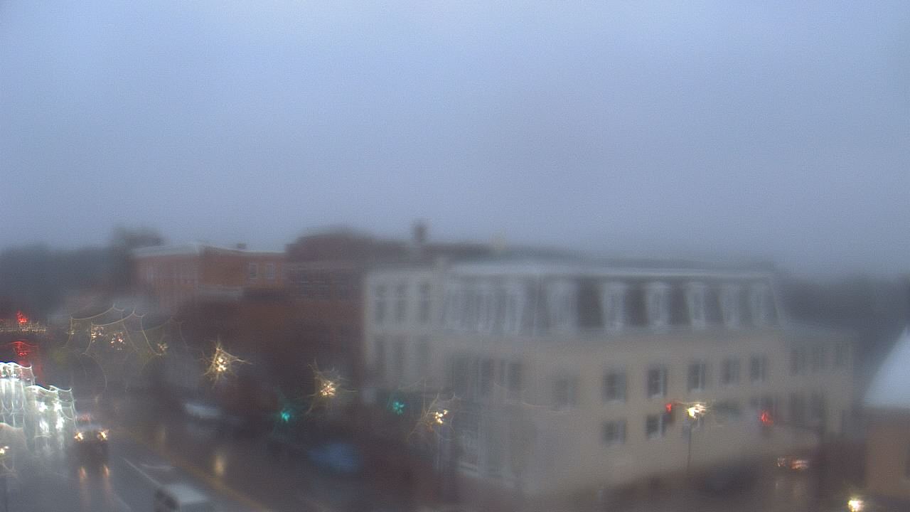 Thumbnail for current weather camera view from LCNB in Lebanon, Ohio