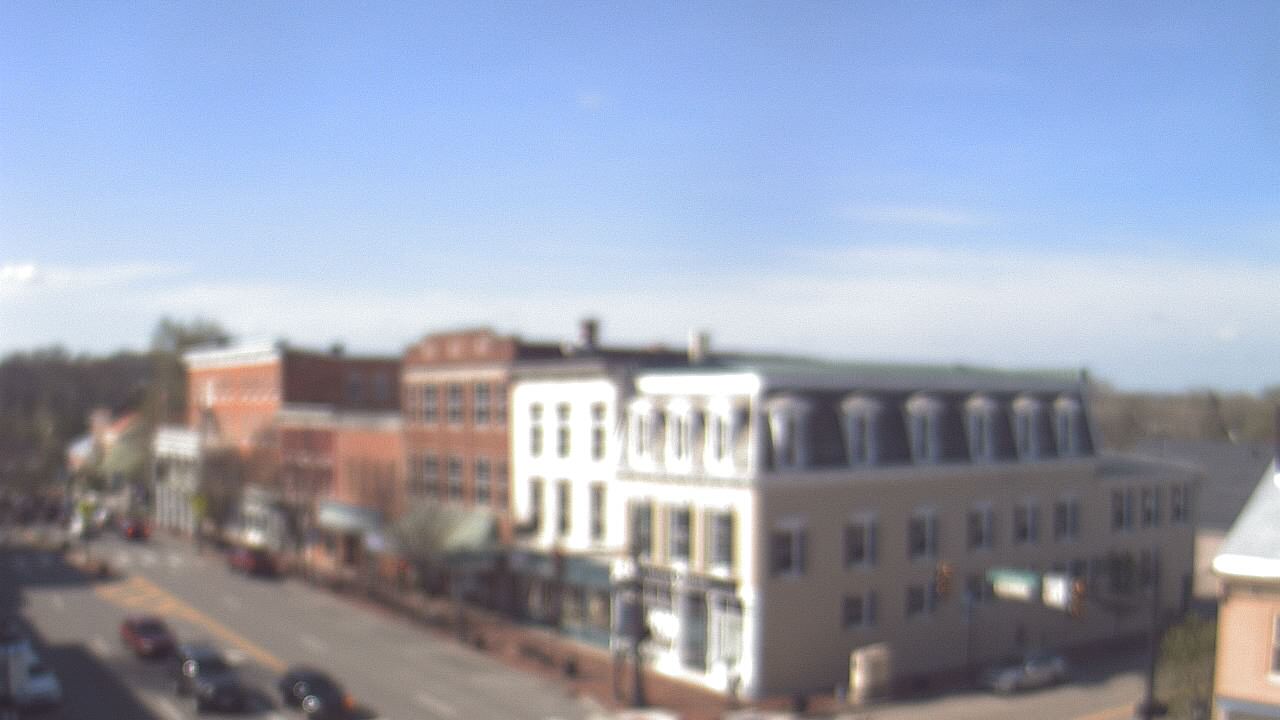 Thumbnail for current weather camera view from LCNB in Lebanon, Ohio