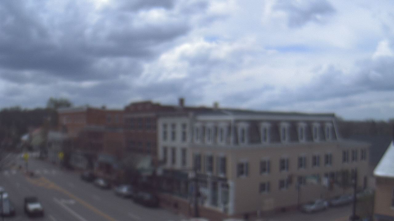 Thumbnail for current weather camera view from LCNB in Lebanon, Ohio