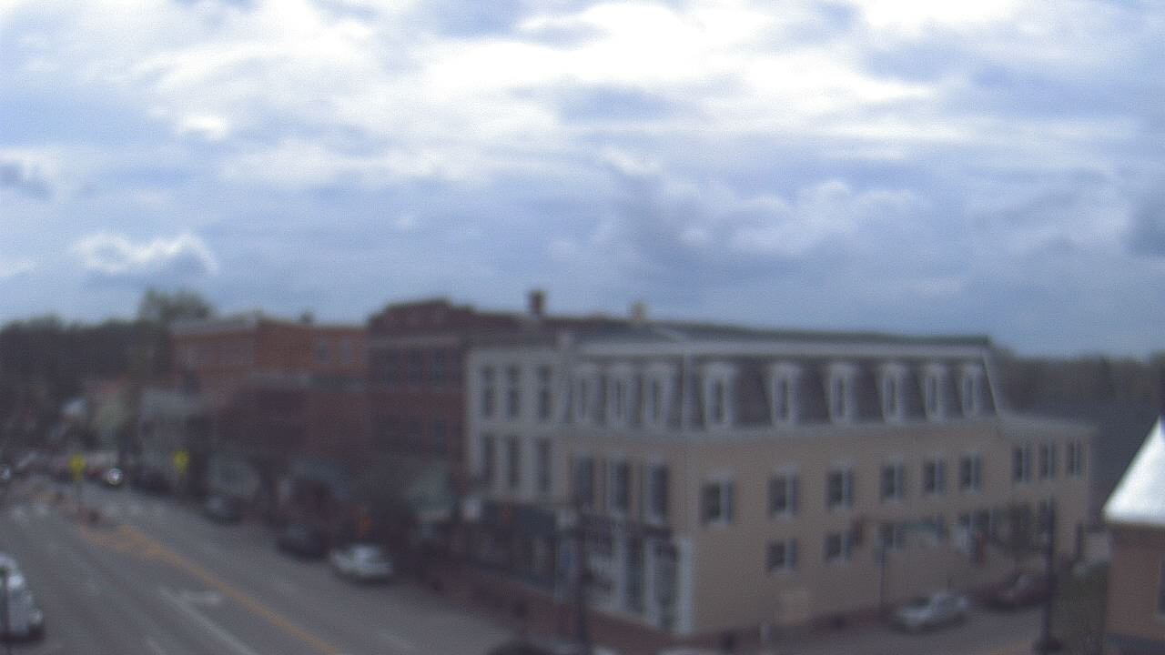 Thumbnail for current weather camera view from LCNB in Lebanon, Ohio