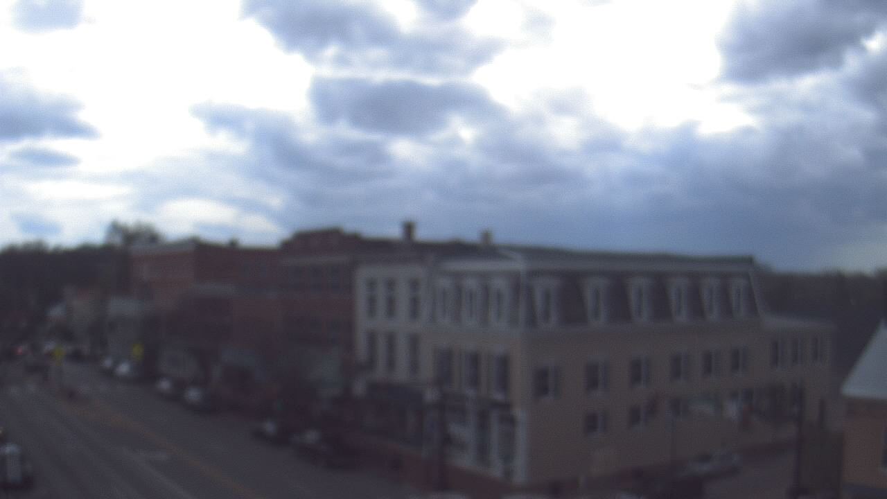 Thumbnail for current weather camera view from LCNB in Lebanon, Ohio