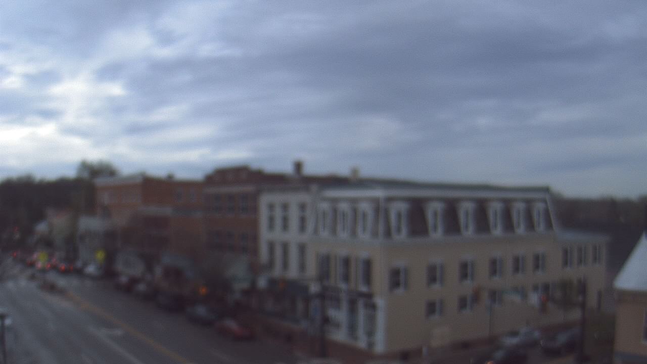 Thumbnail for current weather camera view from LCNB in Lebanon, Ohio