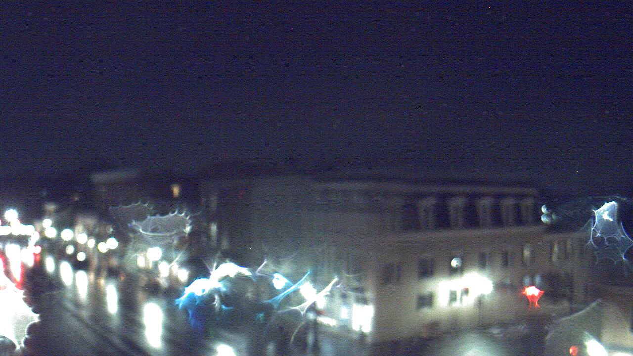 Thumbnail for current weather camera view from LCNB in Lebanon, Ohio