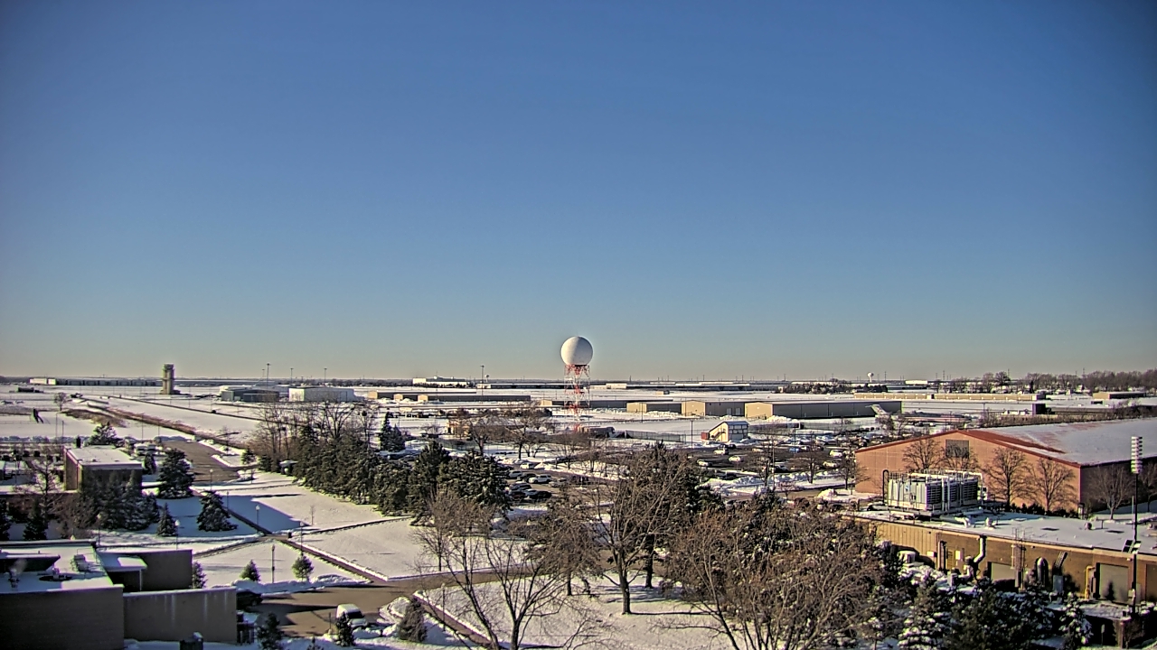 Thumbnail for current weather camera view from Lewis University in Romeoville, Illinois