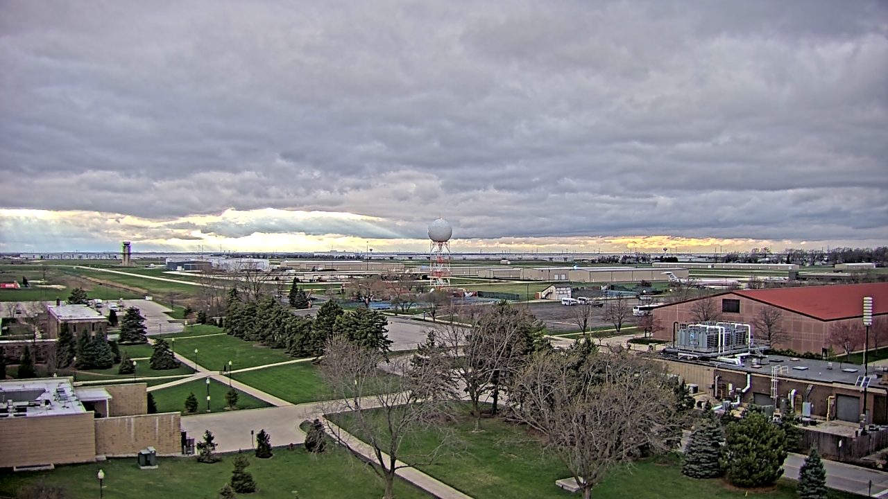 Thumbnail for current weather camera view from Lewis University in Romeoville, Illinois