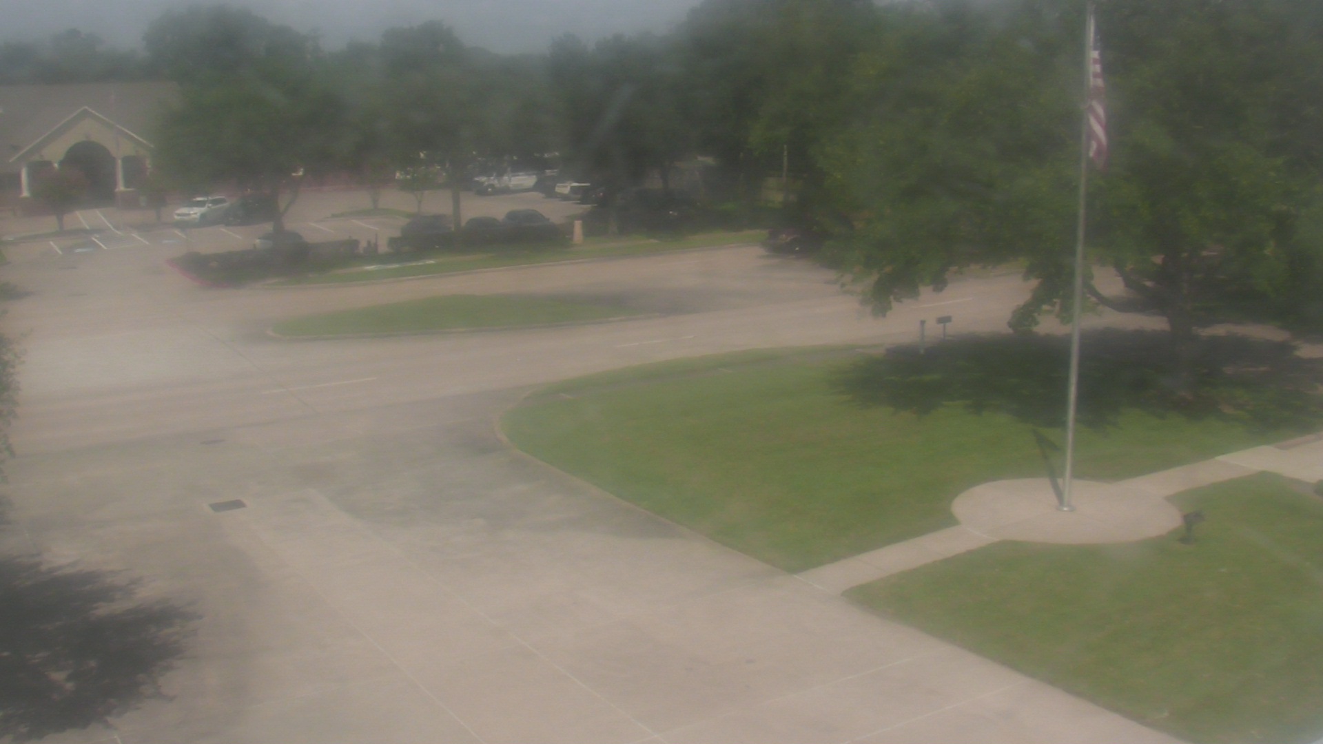 Thumbnail for current weather camera view from City of League City Fire Station 4 in League City, Texas