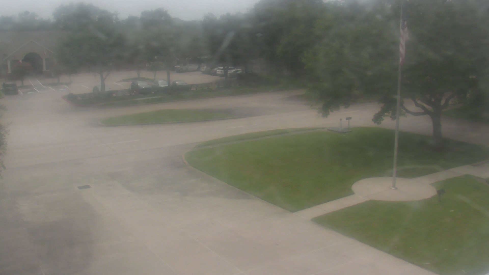 Thumbnail for current weather camera view from City of League City Fire Station 4 in League City, Texas