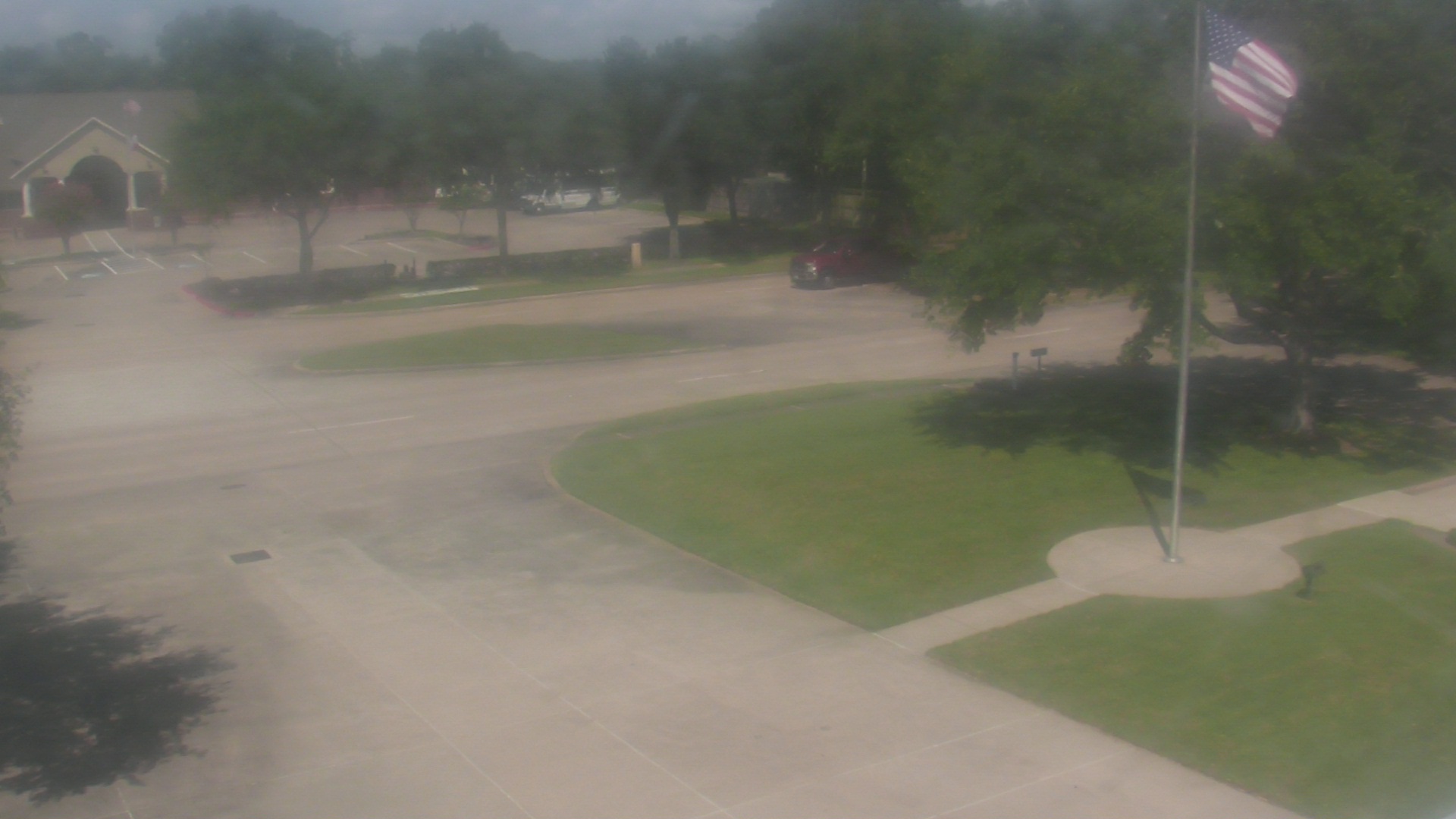 Thumbnail for current weather camera view from City of League City Fire Station 4 in League City, Texas