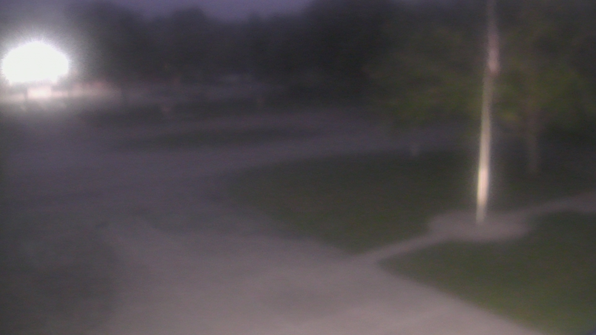 Thumbnail for current weather camera view from City of League City Fire Station 4 in League City, Texas