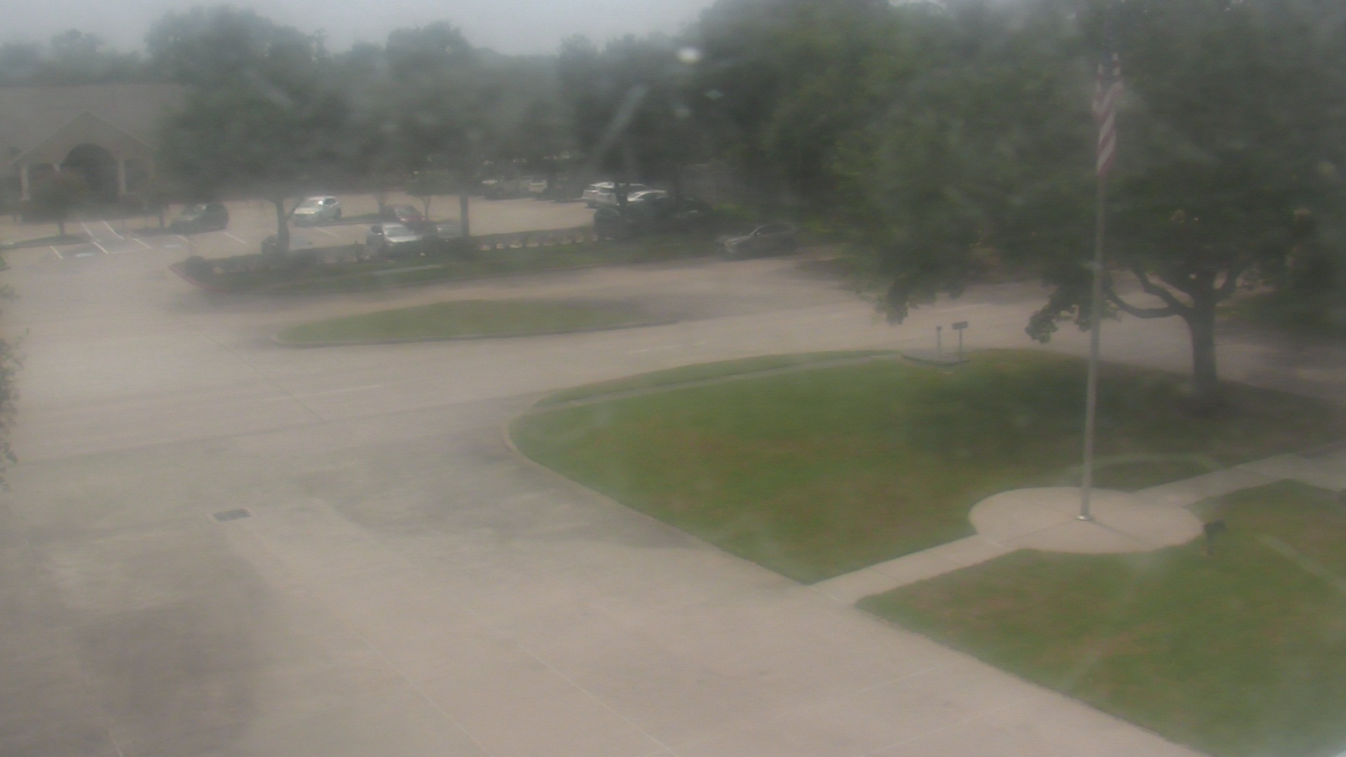 Thumbnail for current weather camera view from City of League City Fire Station 4 in League City, Texas