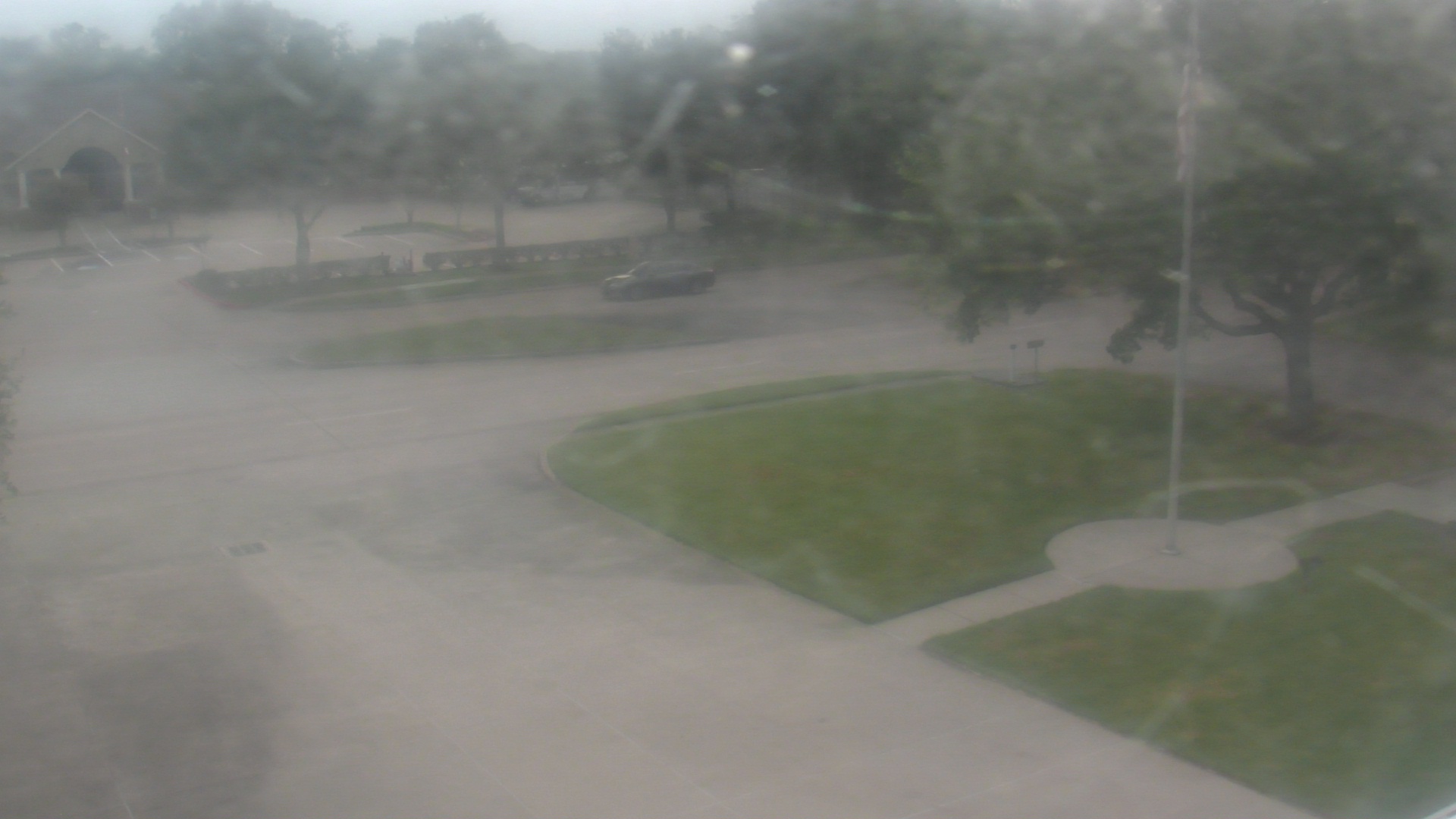 Thumbnail for current weather camera view from City of League City Fire Station 4 in League City, Texas