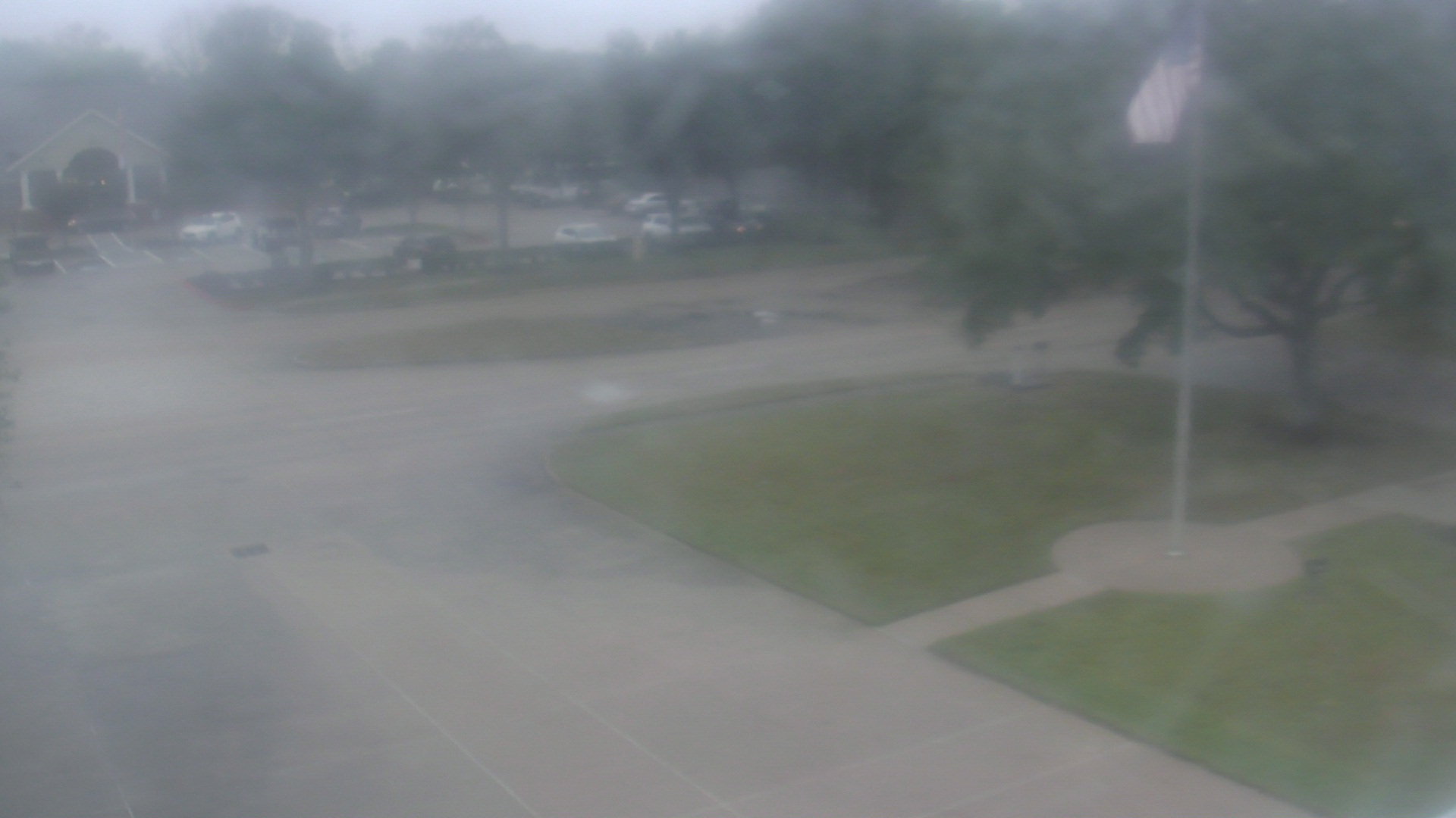 Thumbnail for current weather camera view from City of League City Fire Station 4 in League City, Texas