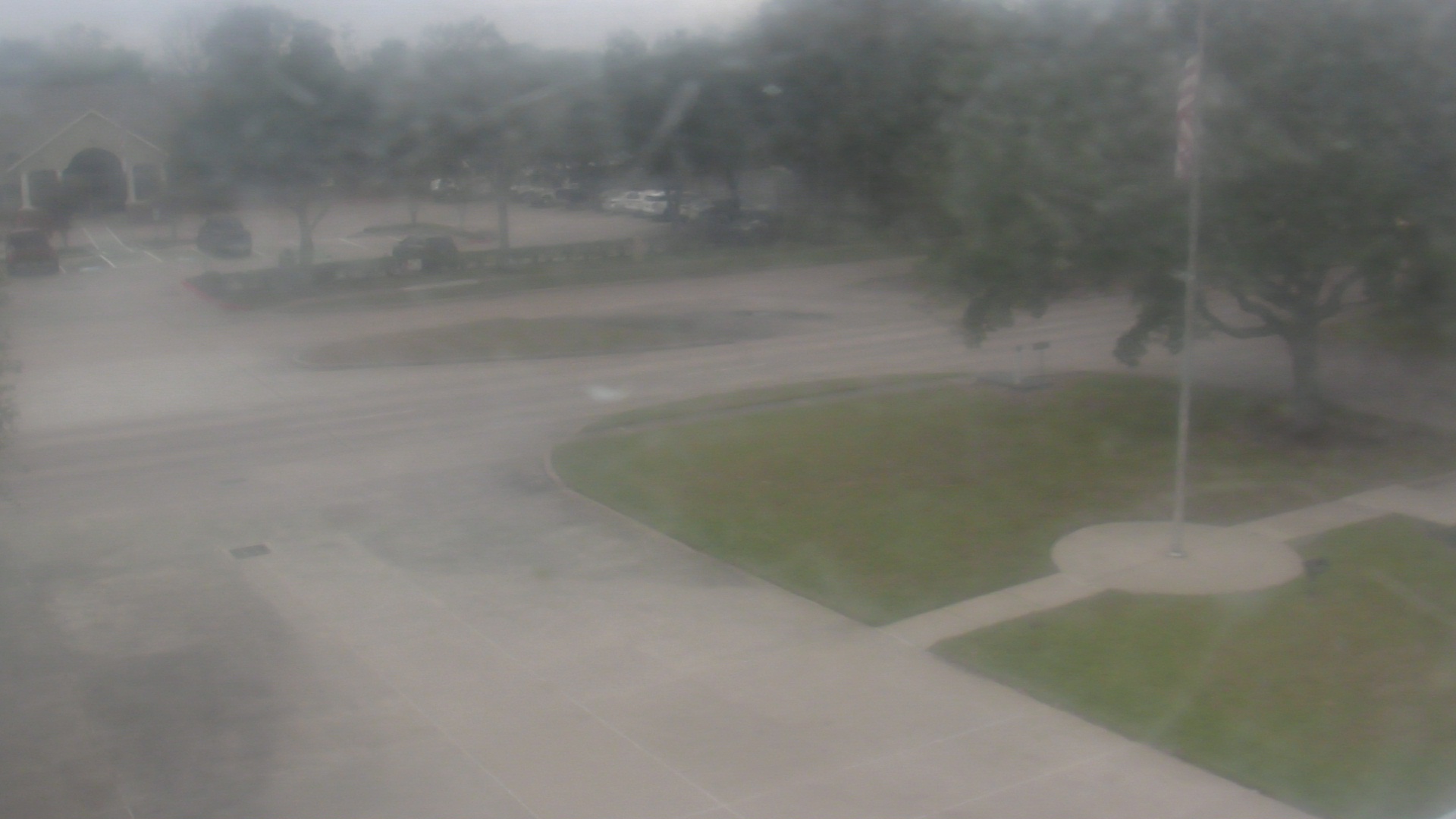 Thumbnail for current weather camera view from City of League City Fire Station 4 in League City, Texas