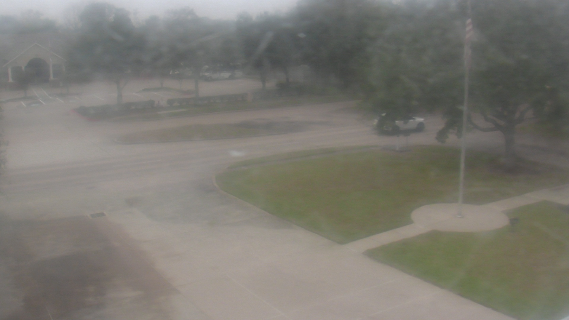 Thumbnail for current weather camera view from City of League City Fire Station 4 in League City, Texas
