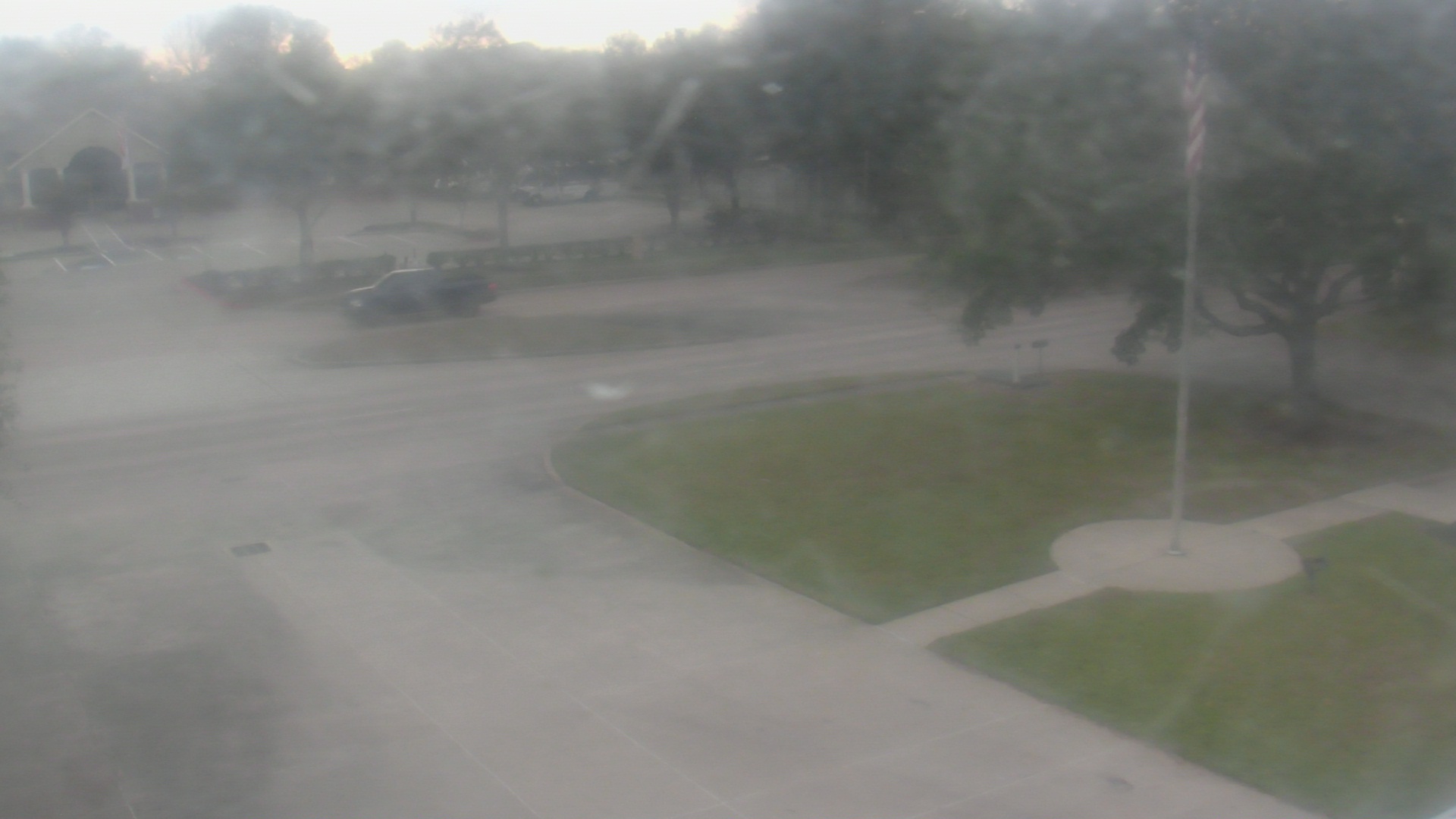 Thumbnail for current weather camera view from City of League City Fire Station 4 in League City, Texas