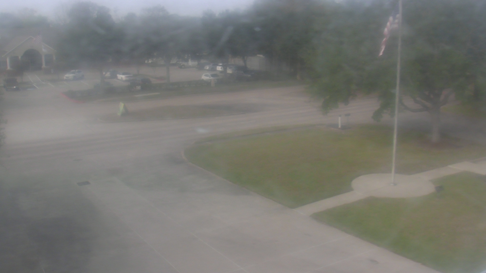 Thumbnail for current weather camera view from City of League City Fire Station 4 in League City, Texas