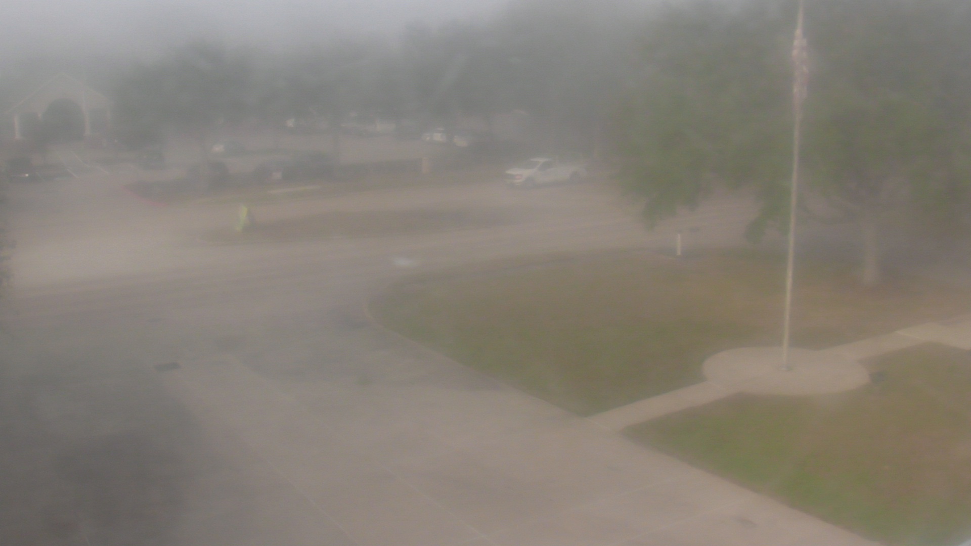 Thumbnail for current weather camera view from City of League City Fire Station 4 in League City, Texas