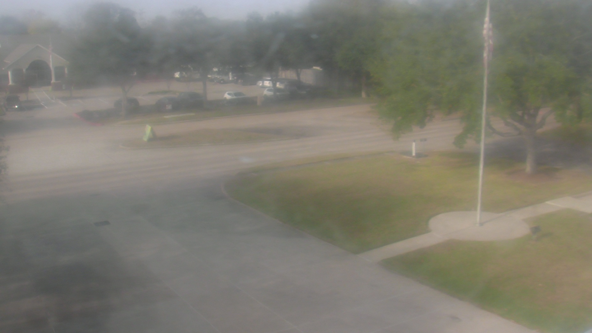 Thumbnail for current weather camera view from City of League City Fire Station 4 in League City, Texas
