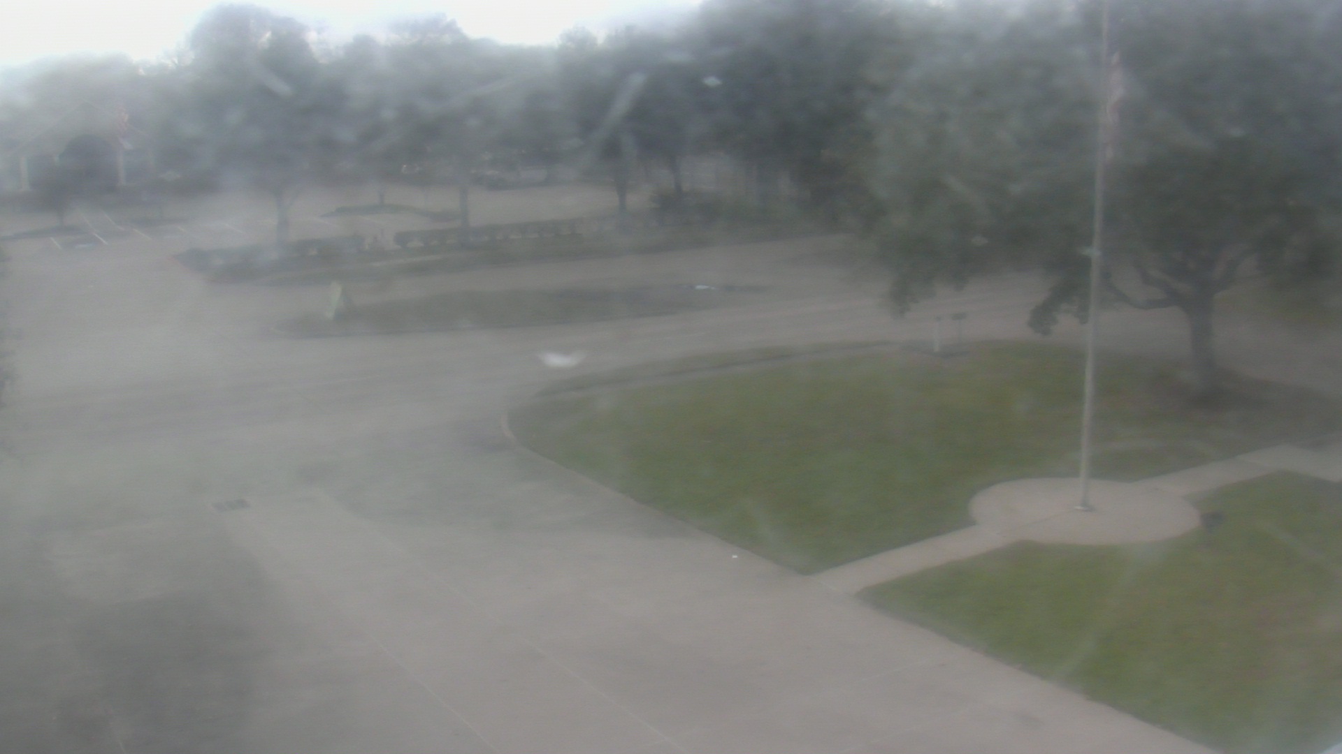 Thumbnail for current weather camera view from City of League City Fire Station 4 in League City, Texas