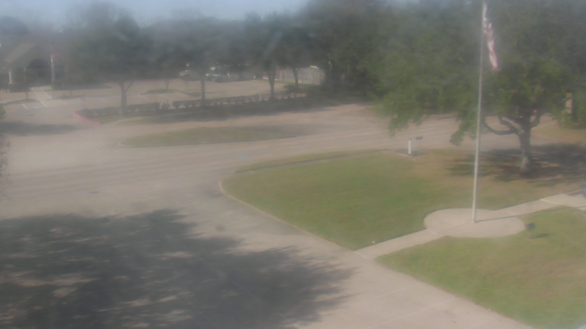 Thumbnail for current weather camera view from City of League City Fire Station 4 in League City, Texas