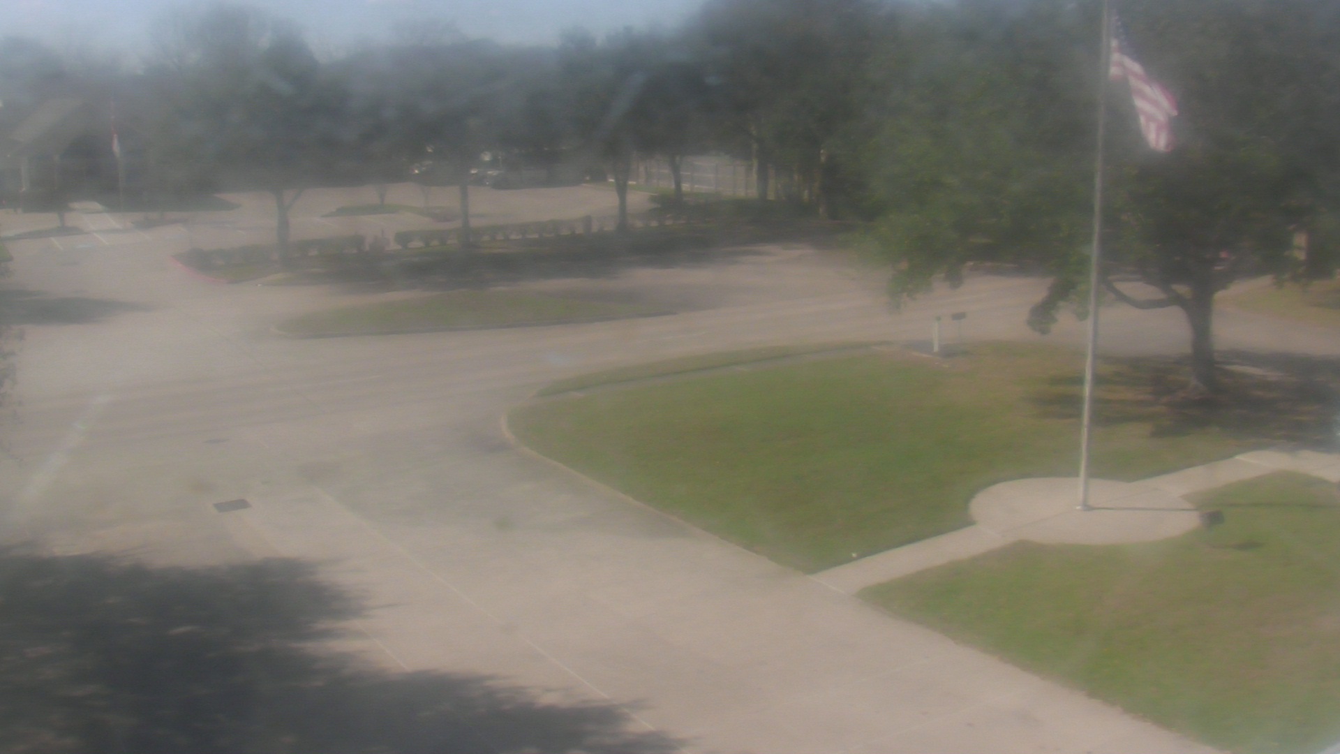 Thumbnail for current weather camera view from City of League City Fire Station 4 in League City, Texas