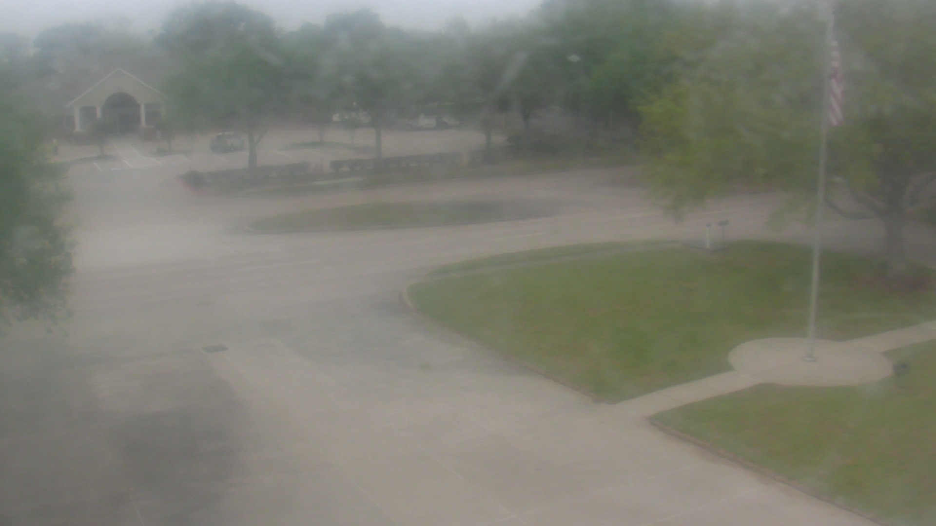Thumbnail for current weather camera view from City of League City Fire Station 4 in League City, Texas