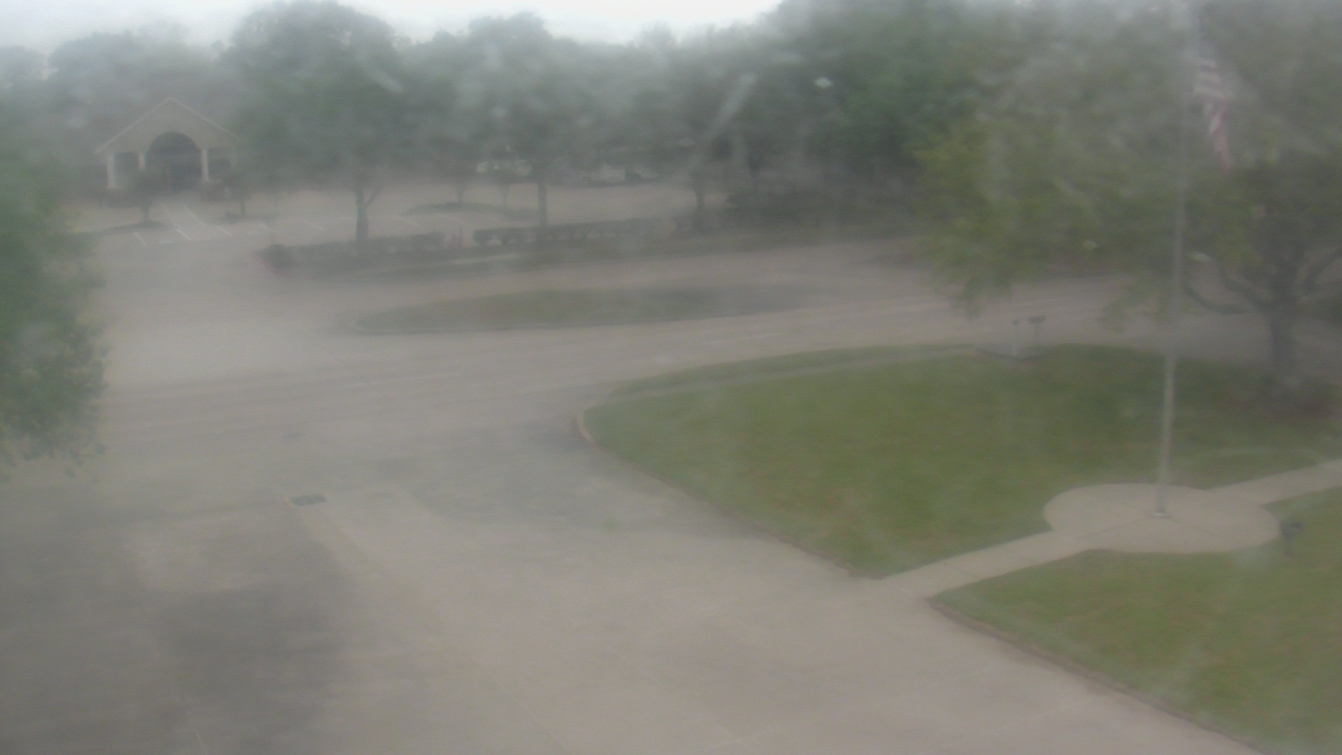 Thumbnail for current weather camera view from City of League City Fire Station 4 in League City, Texas